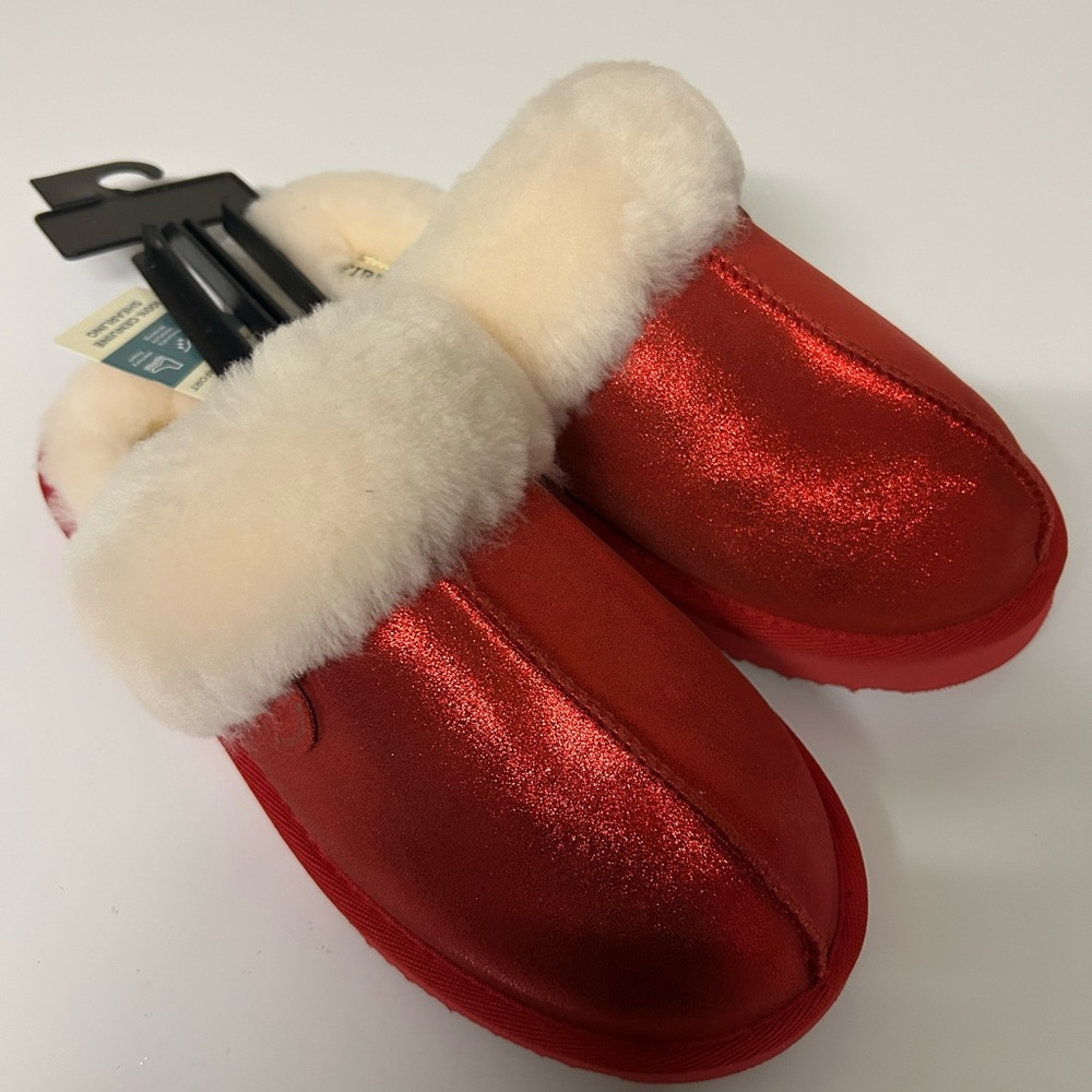 NWT Fireside by Dearfoams Women’s Sydney Scuff Slipper Red Genuine Leather 9